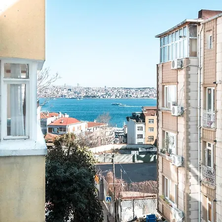 Cosy 1 Bedroom With Bosphorus View *